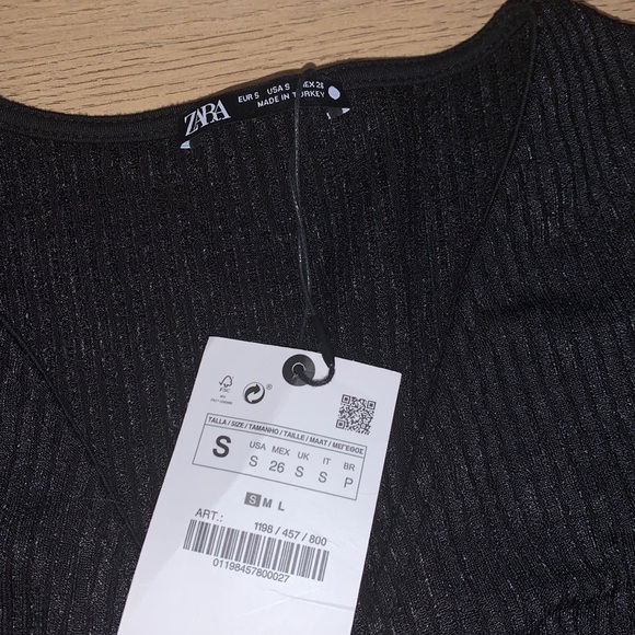 Zara Top 🖤 - Picture 4 of 4